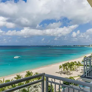 https://club-se7en-at-beachcomber.greaterantilleshotels.net